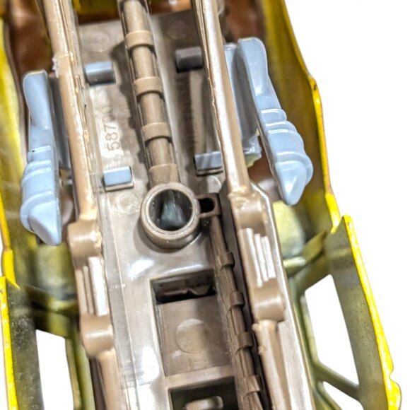 Hot Wheels Monster Jam Earth Shaker 1:24 Die Cast Truck 7" - Parts Issue - Picture 7 of 9